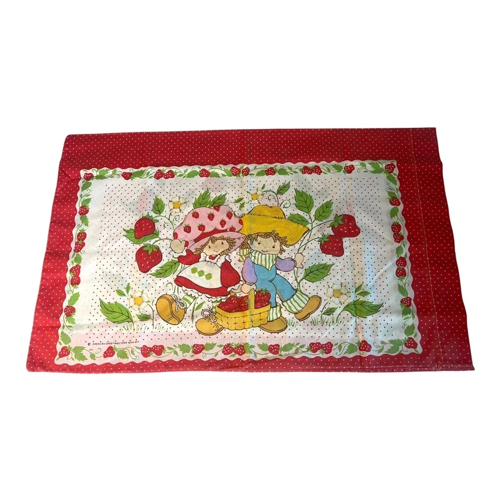 Vintage Strawberry Shortcake 3 Piece Twin Sheet Set 1980s - Fitted, Flat & Case